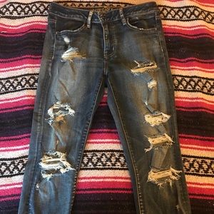 AE distressed cropped jeggings